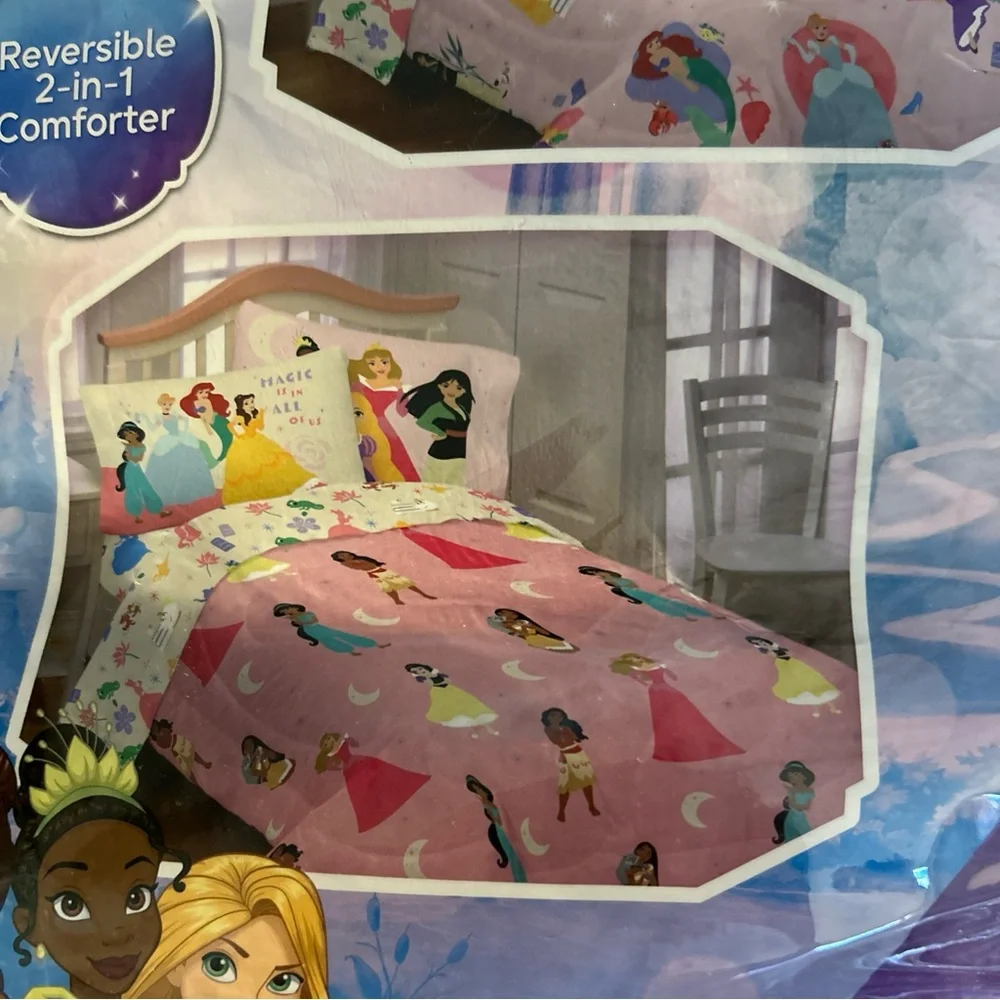 Disney Princess Microfiber Twin Reversible Comfort Reversible 2- In 1